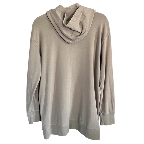 Garnet Hill Super Soft Hooded Snap Side Top In Sage size M - Picture 3 of 11